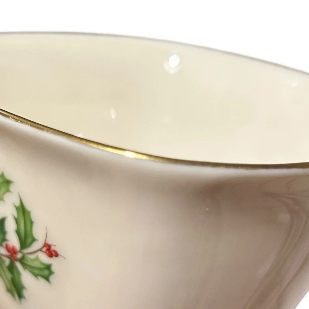 LENOX Holiday Holly Berry Footed Candy Nut Bowl Gold Trim Christmas China USA